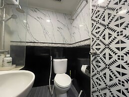 Maple Park Apartment near JI Expo