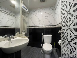 Maple Park Apartment near JI Expo