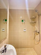 Genius Jakarta - Gading Greenhill Apt