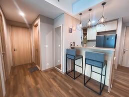 Staycation Jakarta Holland Village