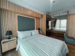 Staycation Jakarta Holland Village