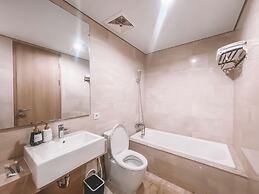 Staycation Jakarta Holland Village