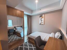 Staycation Jakarta Holland Village