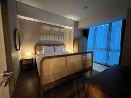 Staycation Jakarta Holland Village