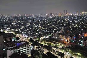 Staycation Jakarta Holland Village