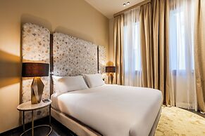Palazzo Rota Luxury Apartments