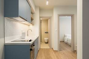 Celine Volos by halu