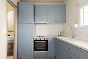 Celine Volos by halu