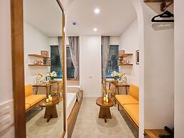 UNIQUE-Urban Complex-Heart of District 1