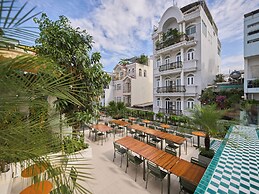 UNIQUE-Urban Complex-Heart of District 1