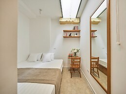 UNIQUE-Urban Complex-Heart of District 1