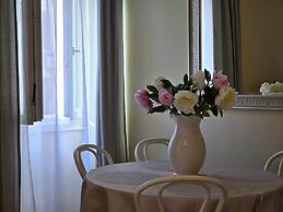 Two-Bedroom Apartment SEVEN