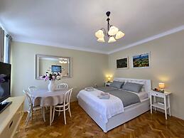 Two-Bedroom Apartment SEVEN