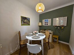 Two-Bedroom Apartment SEVEN