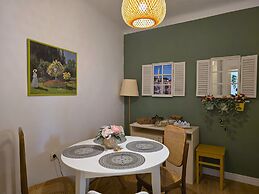 Two-Bedroom Apartment SEVEN