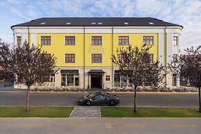 Hotel Allora