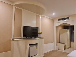 The Rich Hotel Rama 5