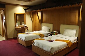 The Rich Hotel Rama 5