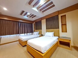 The Rich Hotel Rama 5