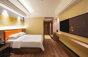 yi xuan hotel - bus station