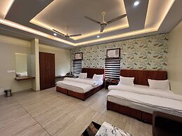 Kesari Guest House