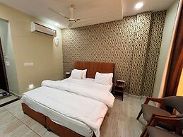 Kesari Guest House