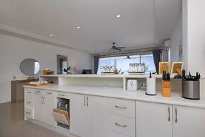 Ocean View Jacuzzi 3BR Kata Penthouse