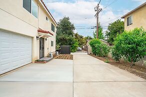 Cozy Modern Stay in Alhambra 30plus Days Welcome