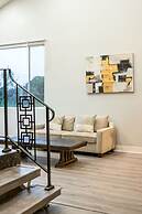 Luxury Hilltop Stay Pool Views Sleeps Many