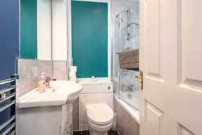 2bed-ground Floor-free Parking