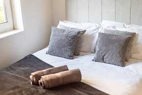 2bed-ground Floor-free Parking