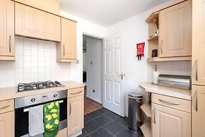 2bed-ground Floor-free Parking