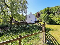 Great Hartbarrow Farm Cottage