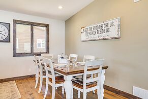 Riverfront Home w/ Seasonal Dock in Wabasha!