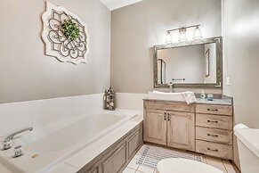 Riverfront Home w/ Seasonal Dock in Wabasha!