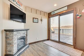Riverfront Home w/ Seasonal Dock in Wabasha!