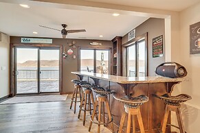Riverfront Home w/ Seasonal Dock in Wabasha!