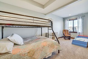 Riverfront Home w/ Seasonal Dock in Wabasha!