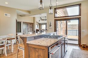 Riverfront Home w/ Seasonal Dock in Wabasha!