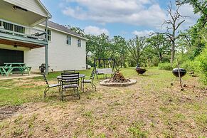 6 Mi to Lake Somerville: Barndominium on 20 Acres