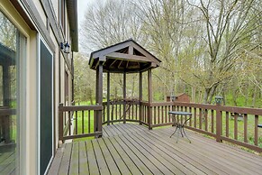 Bike, Fish, Golf & More: Stately Tudor in Mogadore