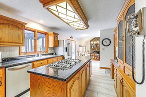 Bike, Fish, Golf & More: Stately Tudor in Mogadore