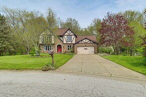 Bike, Fish, Golf & More: Stately Tudor in Mogadore