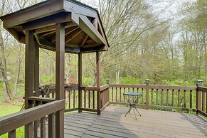 Bike, Fish, Golf & More: Stately Tudor in Mogadore