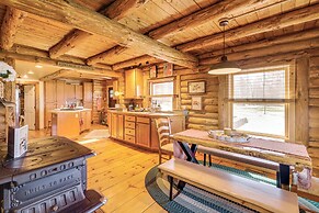 Near Trails, Lakes & Slopes: Cabin in Walpole!