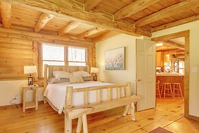 Near Trails, Lakes & Slopes: Cabin in Walpole!