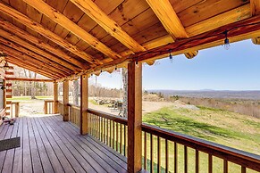 Near Trails, Lakes & Slopes: Cabin in Walpole!