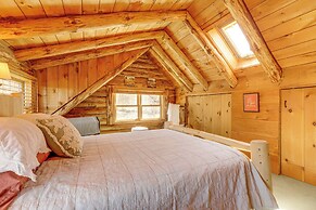 Near Trails, Lakes & Slopes: Cabin in Walpole!