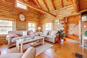 Near Trails, Lakes & Slopes: Cabin in Walpole!