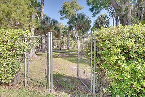 Private Pool & Park Access: Cozy South Daytona Gem